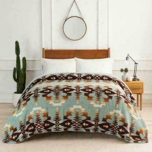 Pendleton King Sherpa Blanket Avra Valley Teal